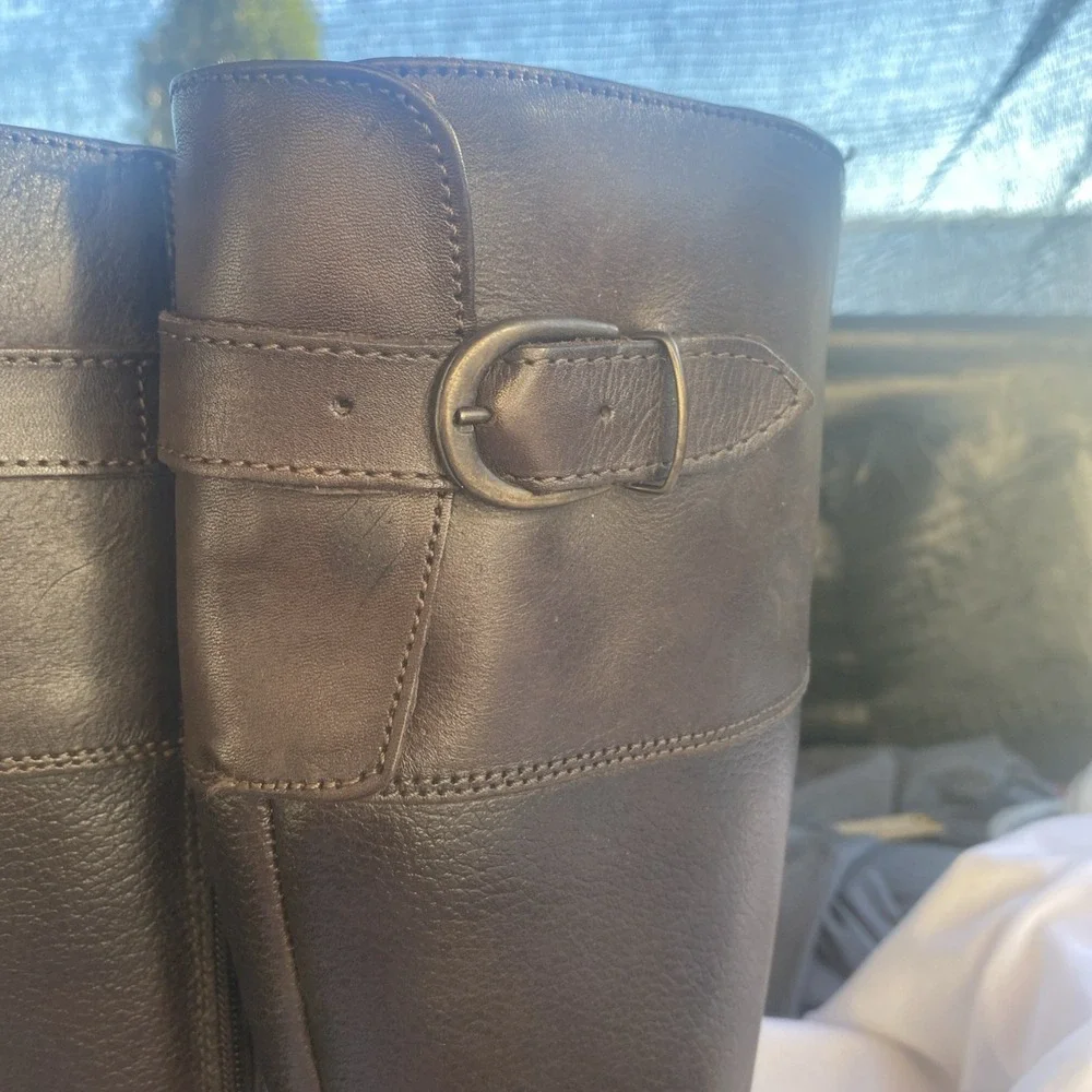 Brown Leather Zip Knee High Riding Boots Size 6 US ALDO